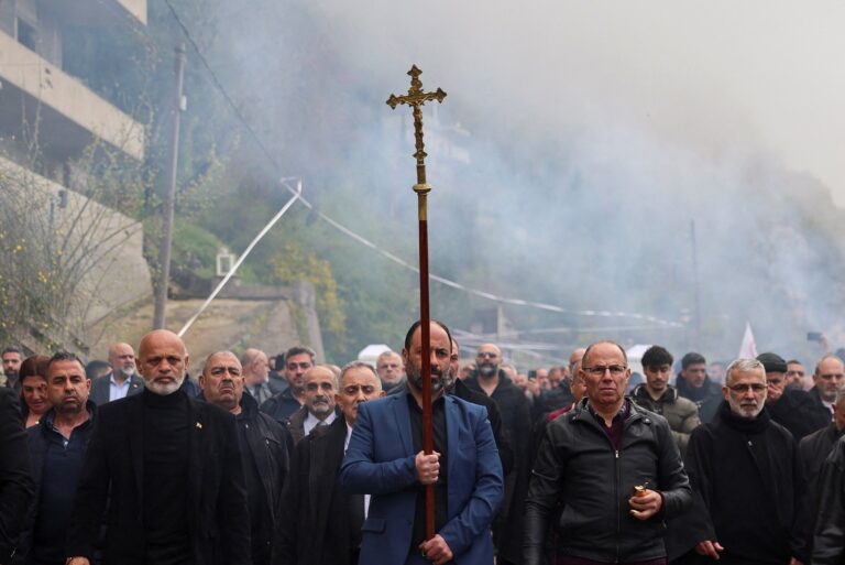 Christelijke begrafenis Libanon april 2026 OSV Yara Nardi Reuters